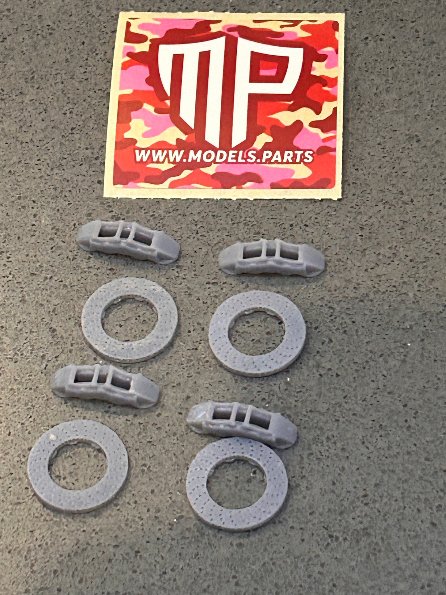 Set of 4 disc rotors and callipers