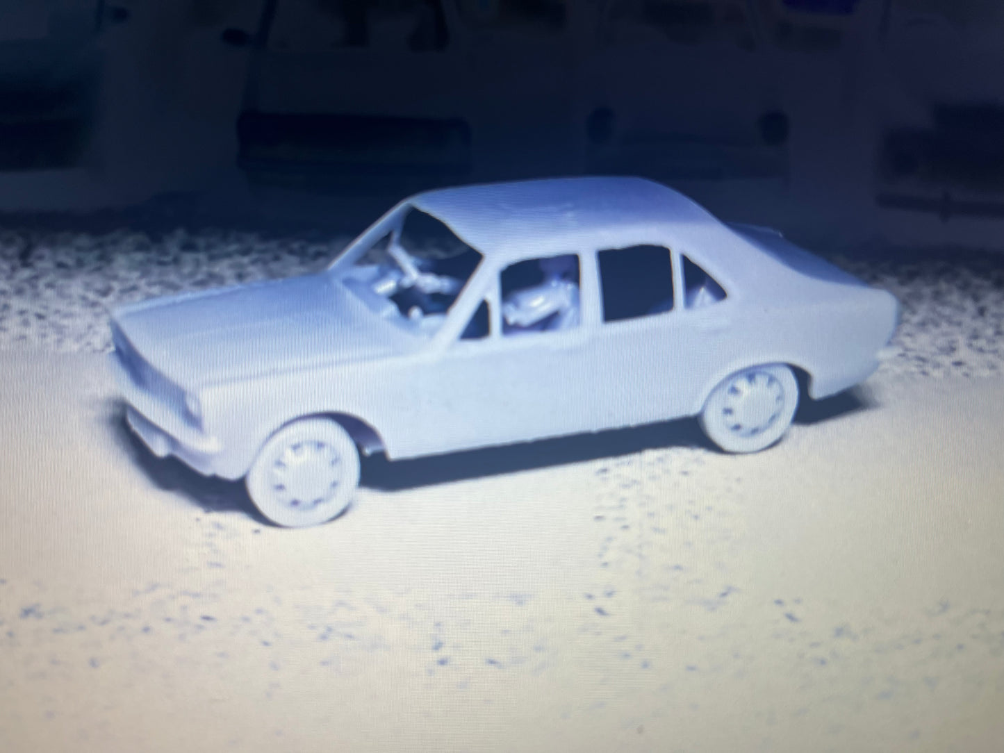 Hillman Avenger 4 door body shell